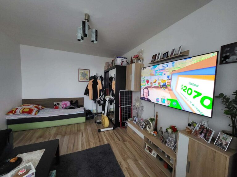 uJGVec7T